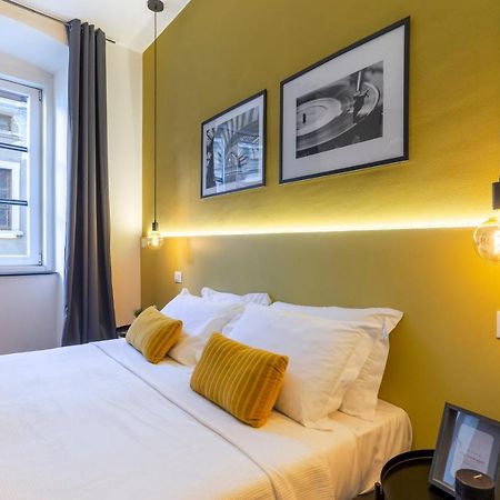 Tram Apartment For 4 Guests Trieste Esterno foto